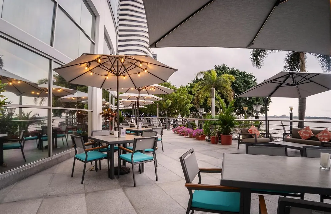Wyndham Guayaquil, Puerto Santa Ana-1