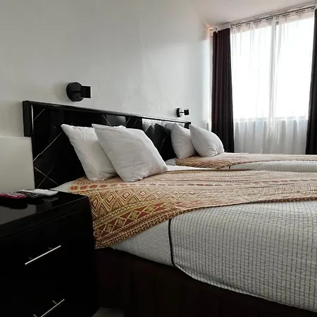 Hotel Air Suites-2